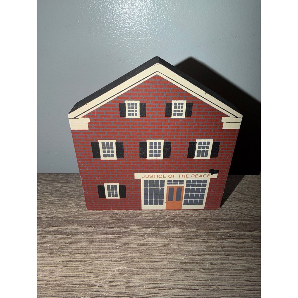 The Cat's Meow Village Justice of the Peace Squire Loew Series VII 1989 Wood